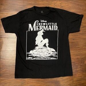 The Little Mermaid Graphic Tee Size L